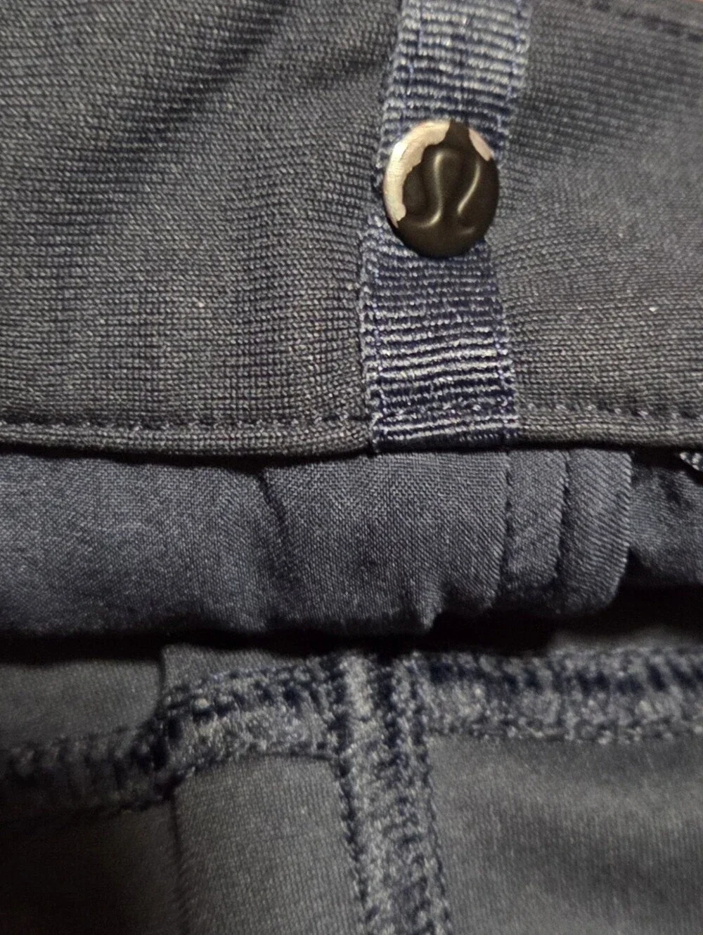Lululemon Commission Performance Casual Golf Pants Navy Blue Size 36